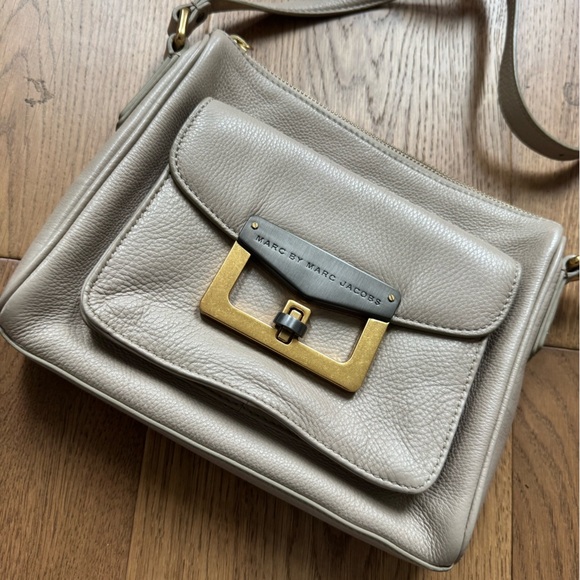 Marc by Marc Jacobs Vintage Y2K Leather Crossbody Purse - EUC - Beige Leather - Picture 3 of 12